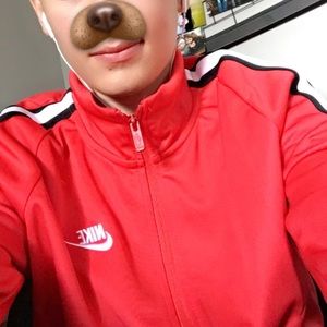 Meet your Posher, Ayden